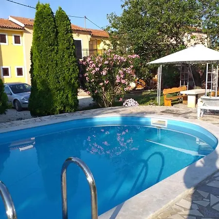 Jurman Penzion 3*