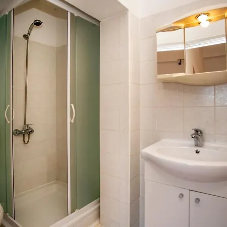 Jurman Guest house Matohanci
